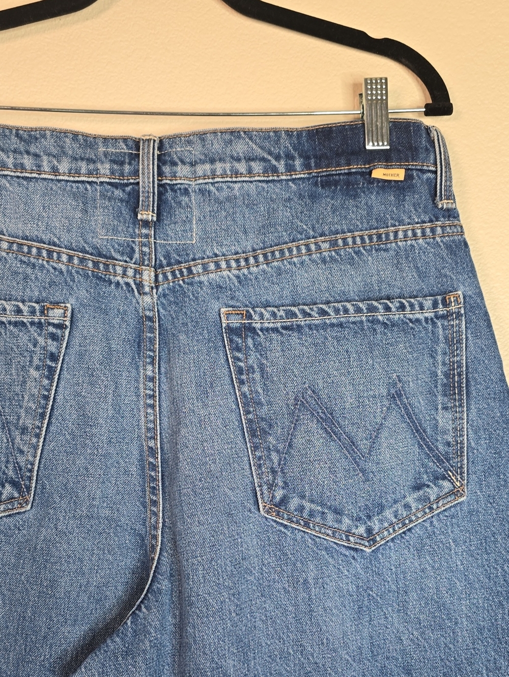 MOTHER  Superior The Headliner Sneak Denim Jeans  Green Thumb Size 32 - Picture 6 of 9